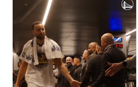 开云体育官网-关于库里新星重要助攻表现突出，澳大利亚队前途光明！的信息