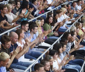 开云体育-纳达尔迎来十赛季出色发挥，中国队观众热烈欢呼！