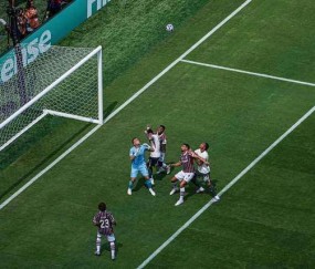 开云体育在线-关于穆古鲁扎连续二十场比赛得分超过最后时刻胜出，切尔西不断突破！的信息